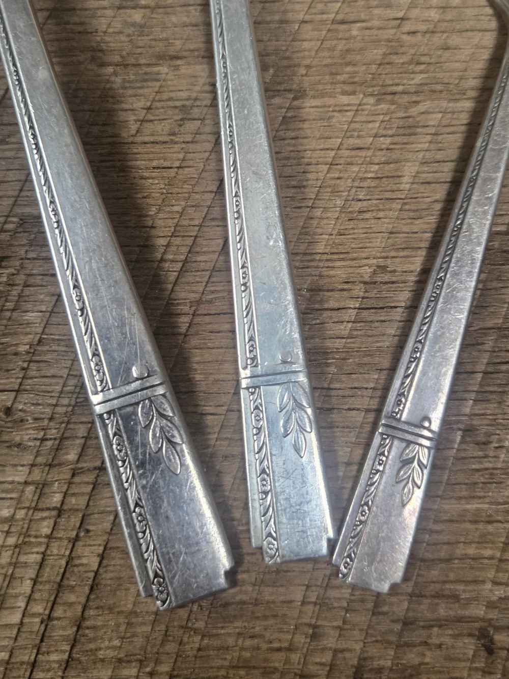 Vintage Oneida Grenoble 1 Serving Spoon,  1 Table Spoon & 1 Butter Knife  Bin RR